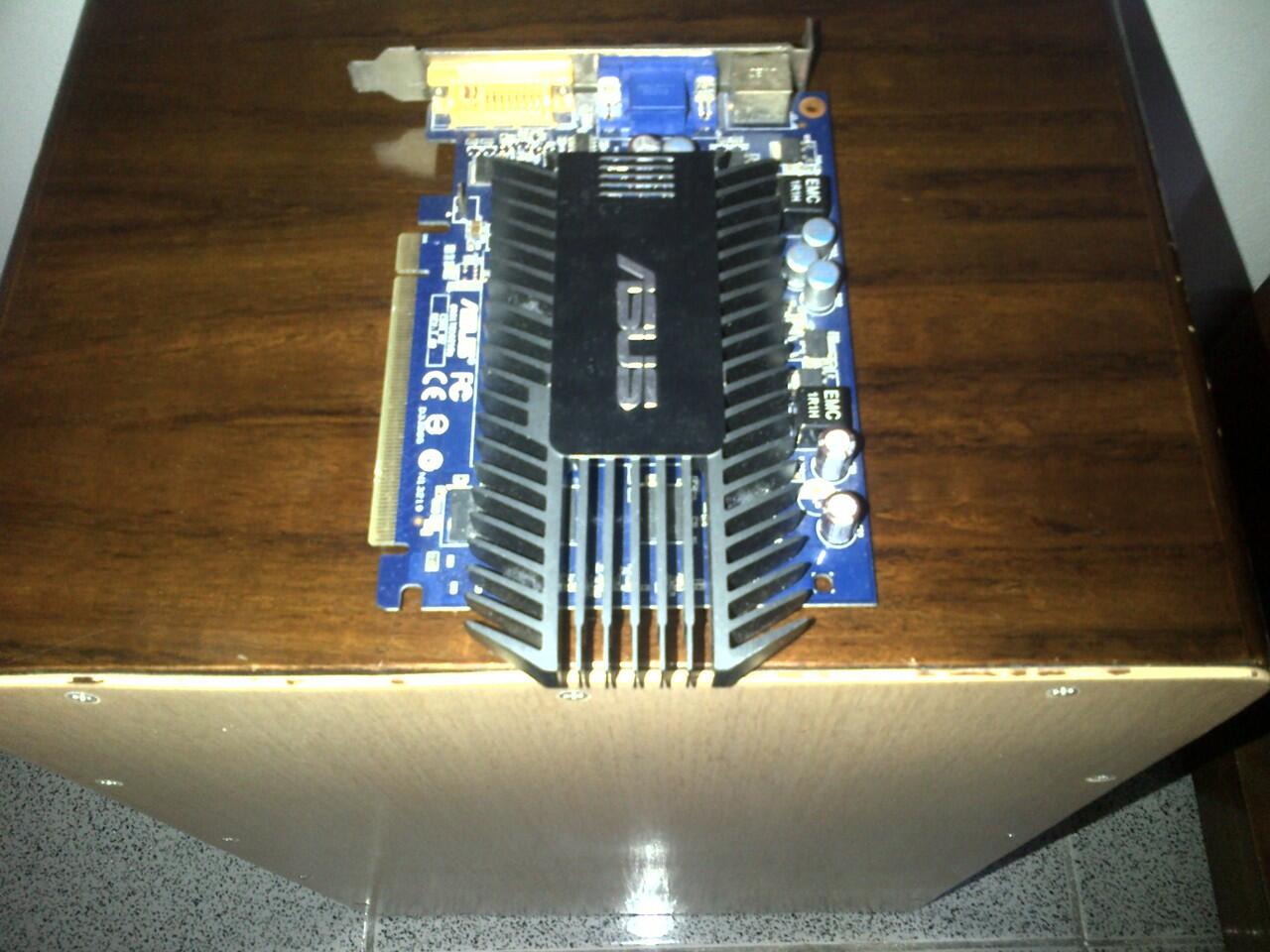 MSI GTX460 Cyclone, Asus 8400GS (Cimahi-Bandung)