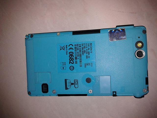 Xperia Go st27i