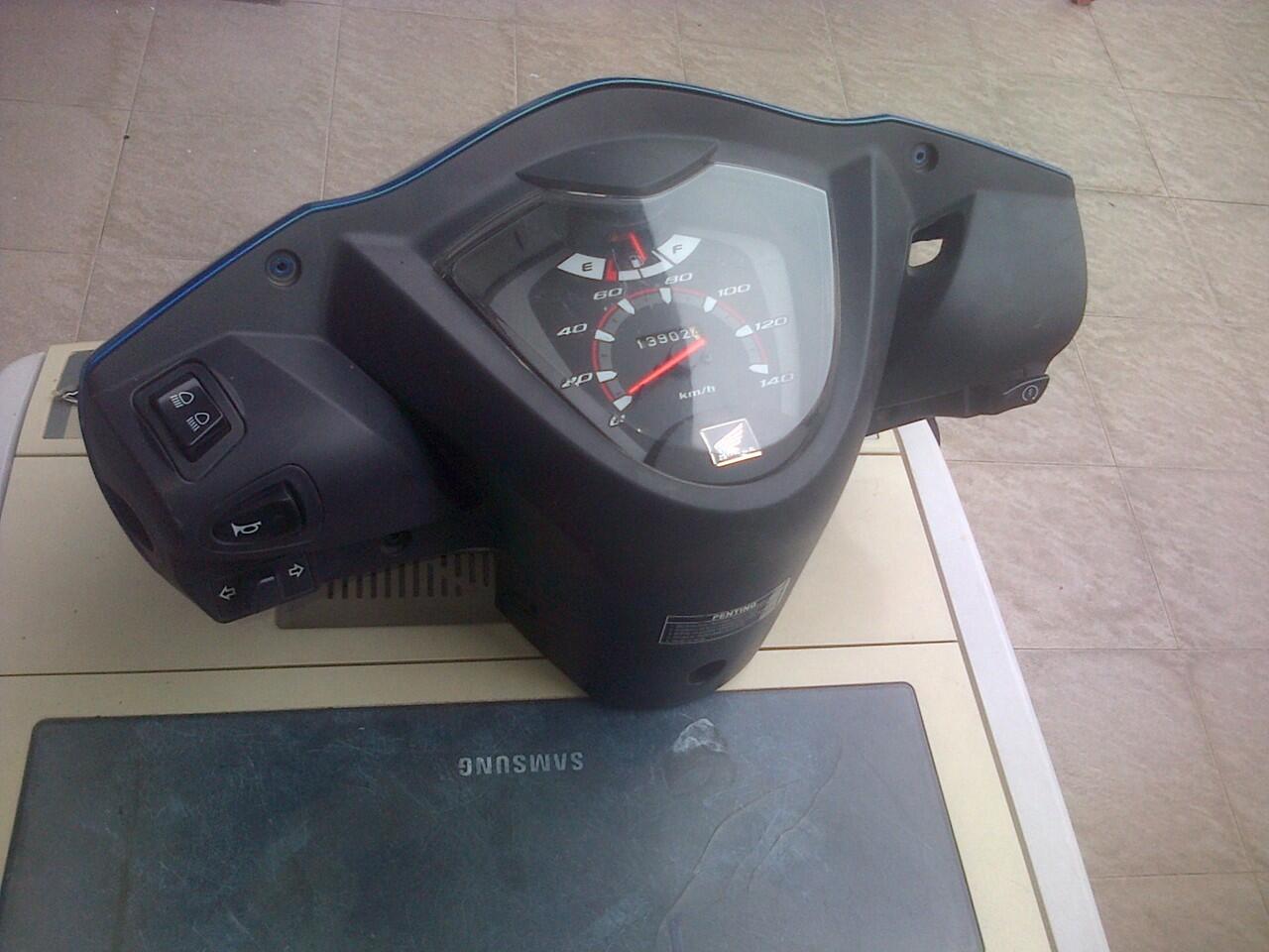 Sepaket Cover Lampu, Spedometer, Stang Bonus Kabel Spedometer Honda Spacy PGMF1 