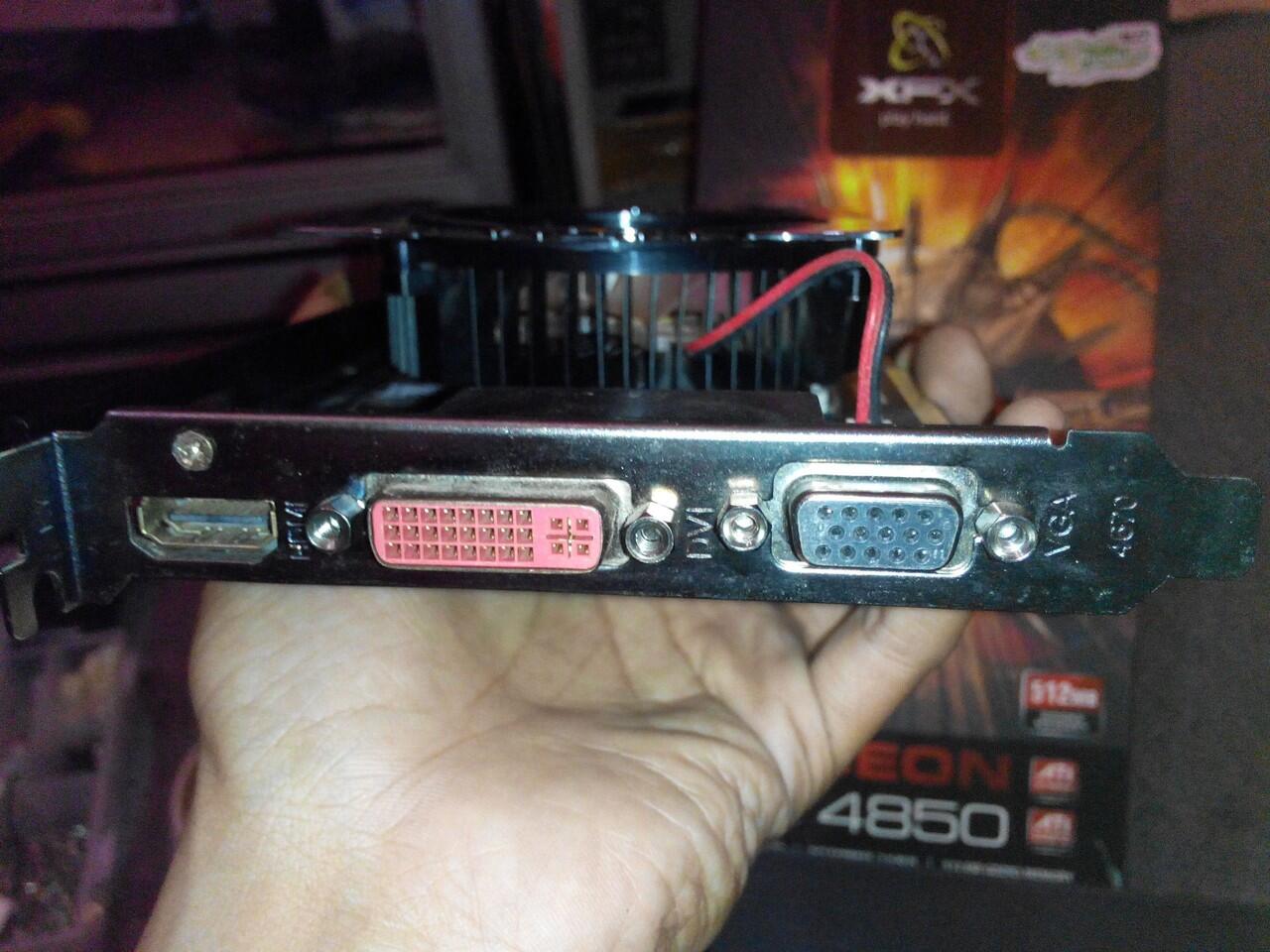 XFX hd 4850 512mb 256 bit