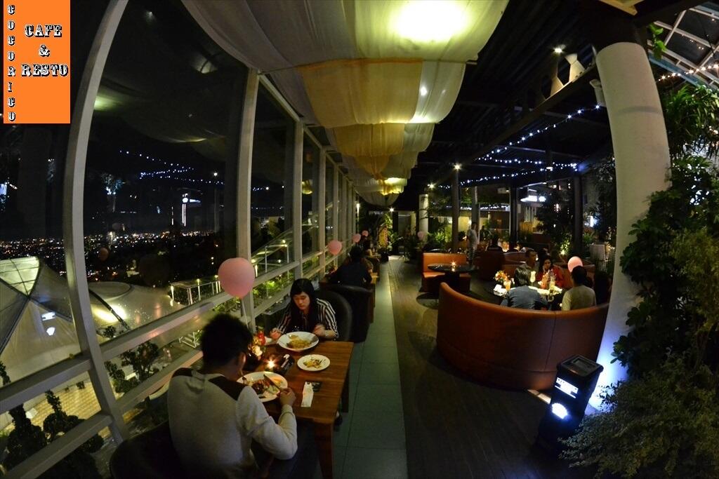 Makan Malam di Bandung
