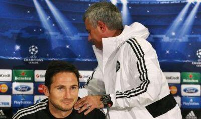 &#91;VIDEO&#93; Ngambek, Mourinho Tinggalkan Area Konnfrensi Pers 