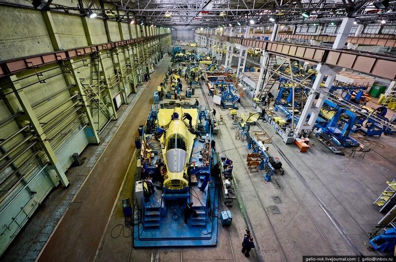 Pabrik Pesawat Sukhoi di Novosibirks Russie