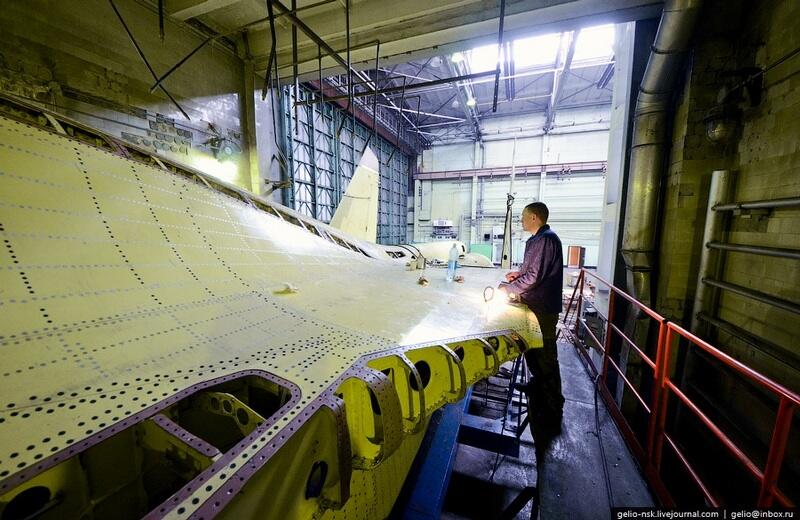 Pabrik Pesawat Sukhoi di Novosibirks Russie