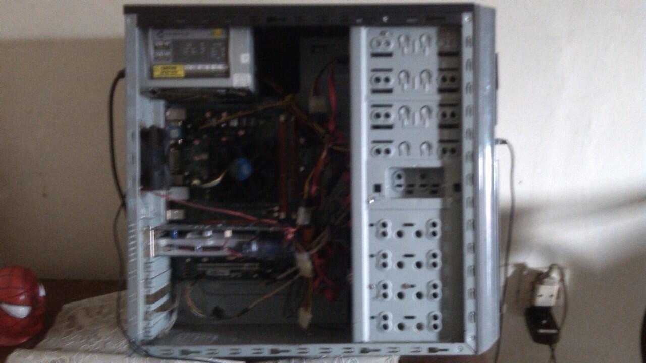 CPU ( intel core i3 )