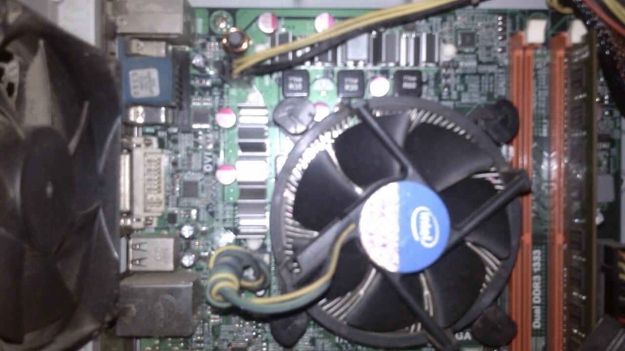 CPU ( intel core i3 )