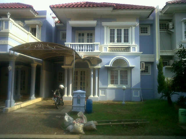 Rumah di Cluster Somerset Kota Wisata Cibubur