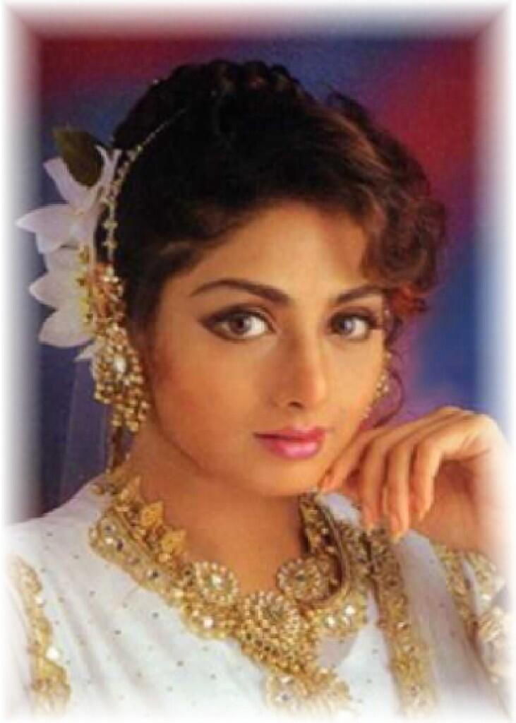 Bintang Bollywood Tahun 90' an,skarang udh pd tua ya,(Nostalgila dkit gan,,,)