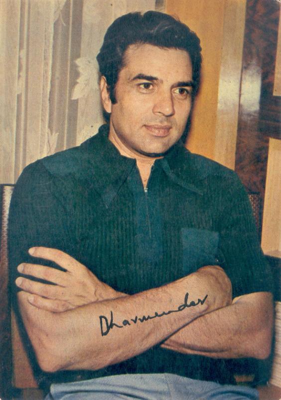 Bintang Bollywood Tahun 90' an,skarang udh pd tua ya,(Nostalgila dkit gan,,,)