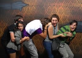 kocak,ekspresi orang bule ngeliat setan &#91;The Nightmares Fear Factory&#93;