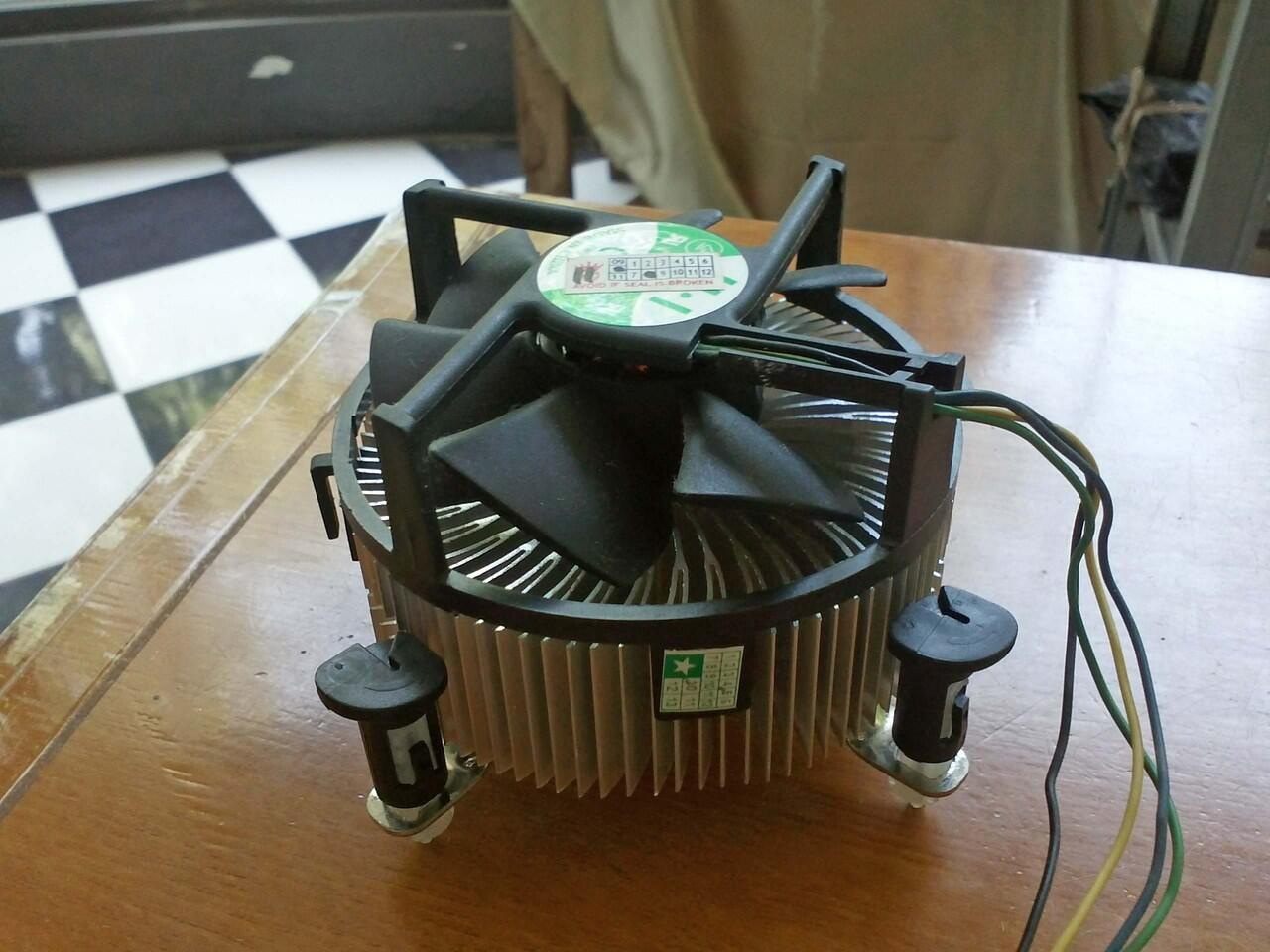 PENTIUM D935 3.20GHz LGA775 (dualcore) 2nd SEMARANG