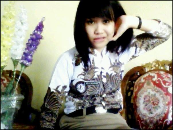 Narsis pake Baju Linmas (Bening Inside)