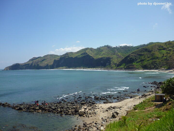 Pantai Menganti Kebumen - New Zealand nya Indonesia :D