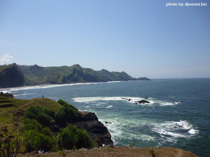 Pantai Menganti Kebumen - New Zealand nya Indonesia :D