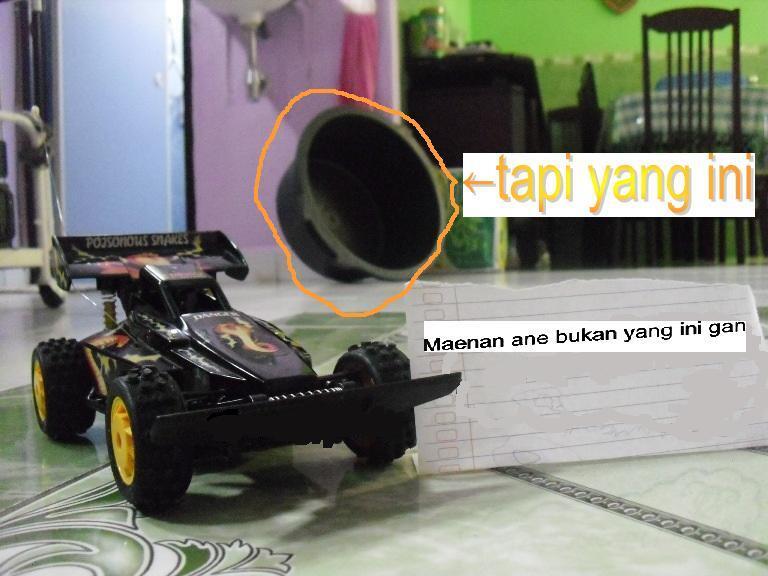 Mainan R/C Jadul Aak Ane Ini Udah Berumur 22 Tahun