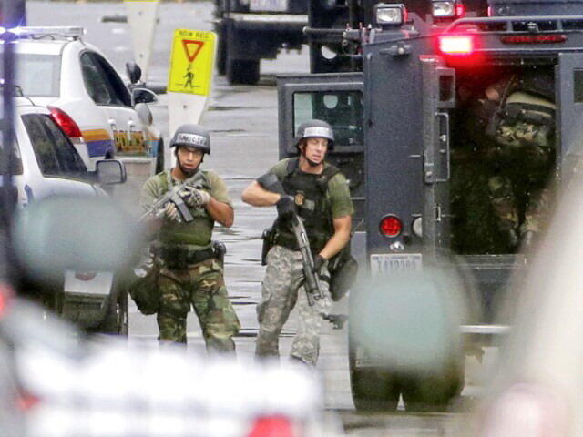 Foto - Foto Setelah Peristiwa Penembakan di Capitol Hill