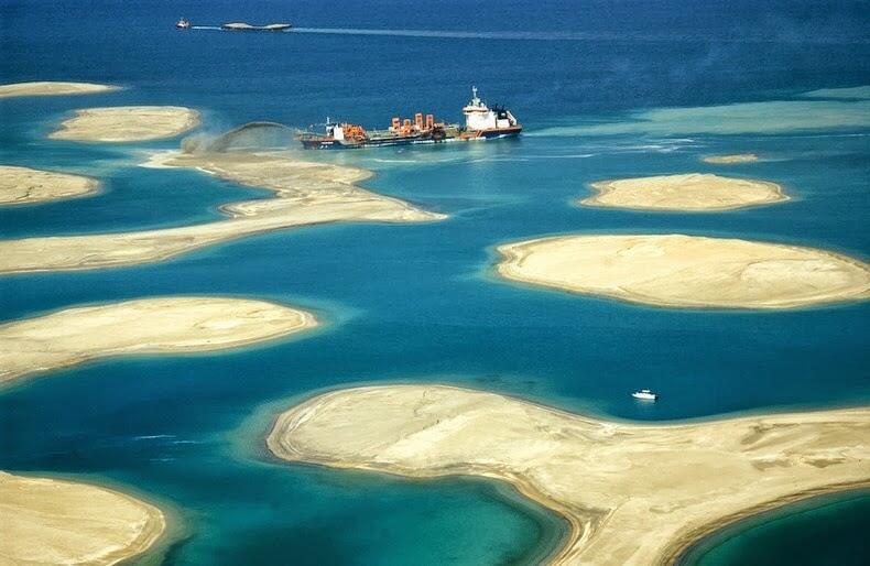 Pulau Buatan Yang Terletak 4,0 kilometer di Lepas Pantai Dubai