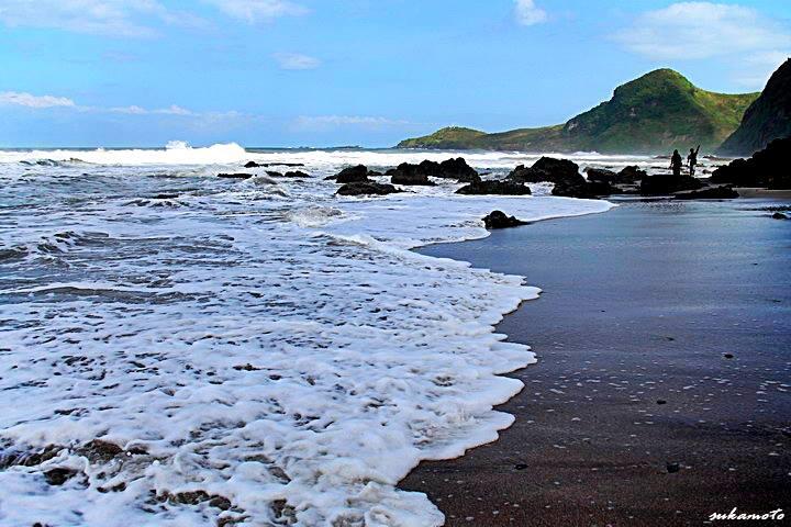 Jalan Jalan ke Pantai Selatan Kebumen