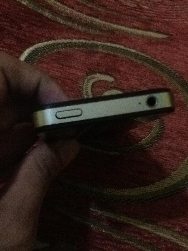 Iphone 4 CDMA 8GB (Sprint) batangan surabaya