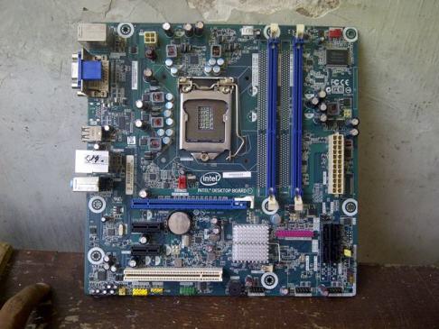 mainboard socket 1156 original by INTEL