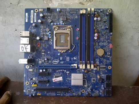 mainboard socket 1156 original by INTEL