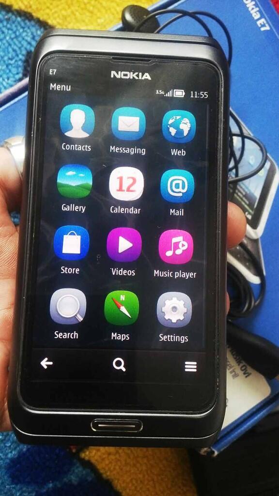 JUAL NOKIA E7 Dark Grey MULUS