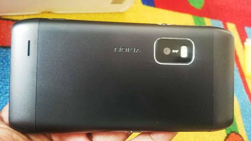 JUAL NOKIA E7 Dark Grey MULUS