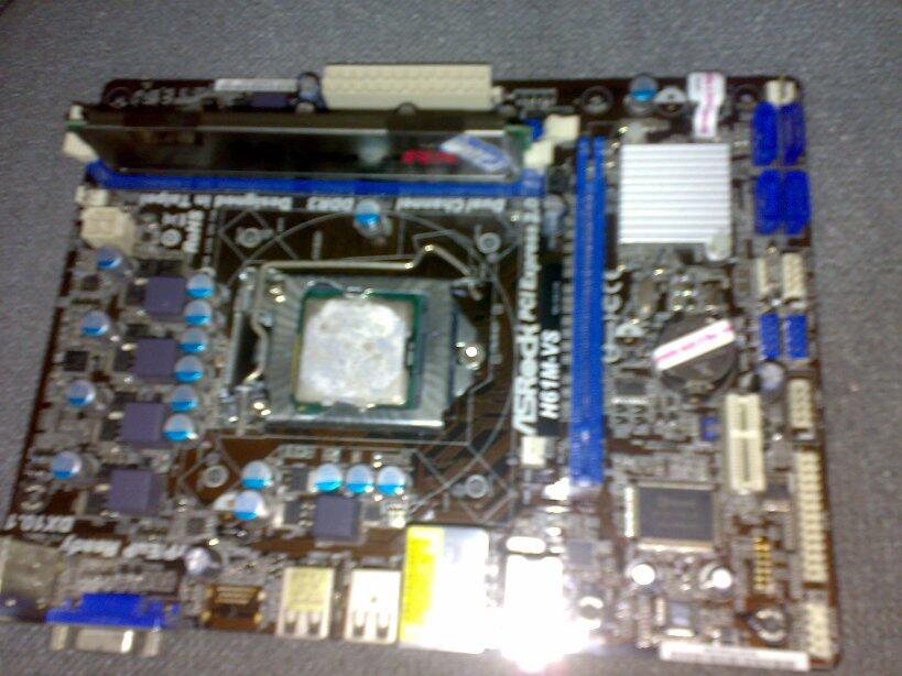 ASROCK H61M-VS + INTEL G620 + RAM 4GB