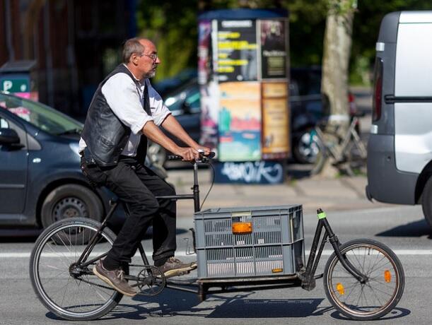 Melihat Gaya Pesepeda di Kota Copenhagen (Dari Yang Unik Sampai Yang Hot)