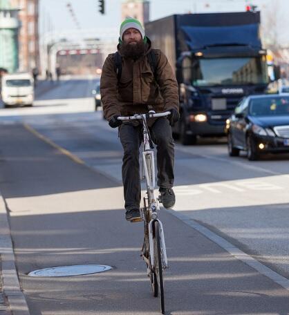 Melihat Gaya Pesepeda di Kota Copenhagen (Dari Yang Unik Sampai Yang Hot)