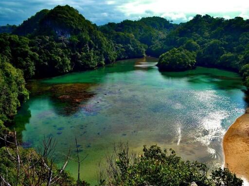 Selamat! Anda Telah Berhasil “Merusak” Pulau Sempu