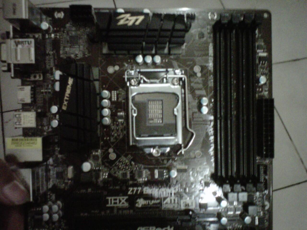 ASROCK Z77 Extream3 Gen3 / malang