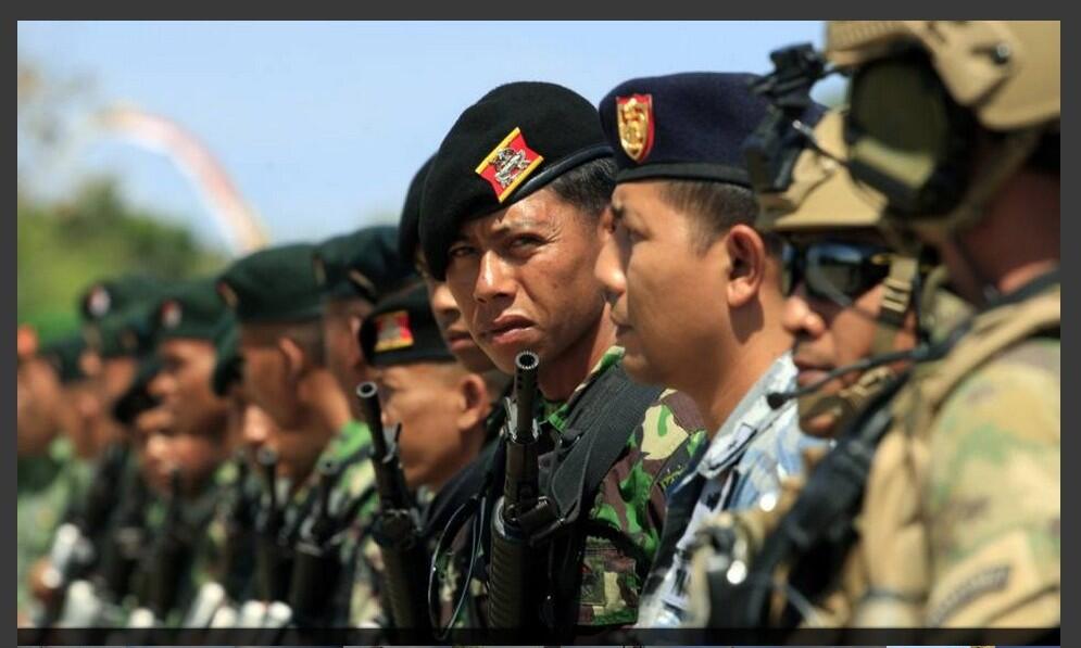 FOTO FOTO PASUKAN KHUSUS PENGAMAN KTT APEC