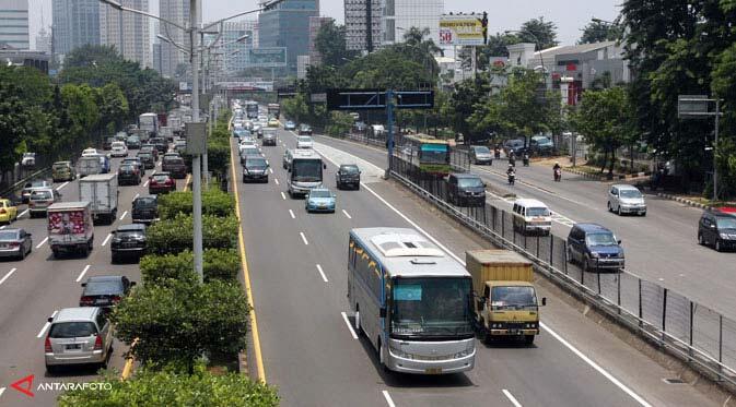 Minggu Cerah, Lalu Lintas Jakarta Lancar