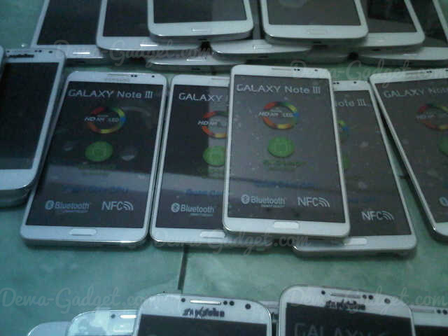 Terjual Replika Samsung Galaxy Note 3 / III (5,7 inch 