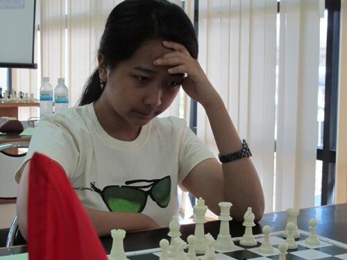 &#91;FOTO&#93;Irene Kharisma,Calon Grand Master Catur Muda Dari Indonesia