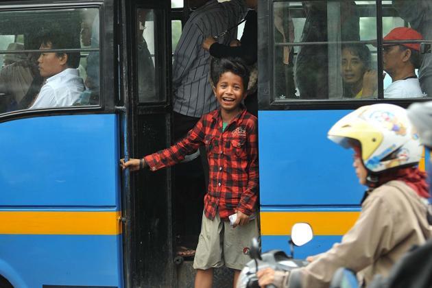 &#91;Hot&#93; Kondektur Anak - Anak