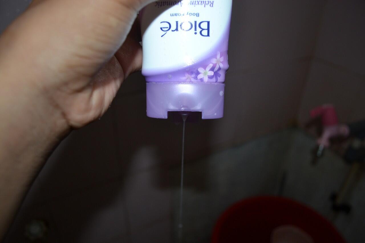 Tips menghemat shampoo dan sabun cair