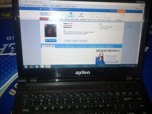 LAPTOP AXIO CORE i3 , RAM 2GB , HDD 320GB ,Jual CEPAT ...MURAAH MERIAH !!! MULUSSSSSS