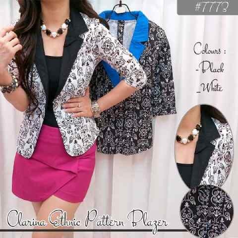 7773 Blazer batik