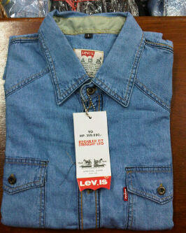 KAOS MURMER FLANEL&JAKET DC/MACBETH/VANS/LEVI'S