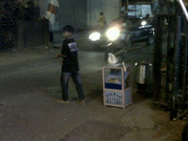 Bocah Penjual Nasi Goreng (Pic)