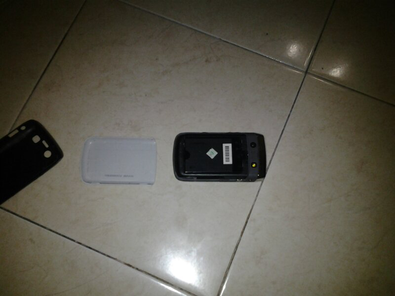 blackberry 9780 / onyx 2 white putih full set MURAH