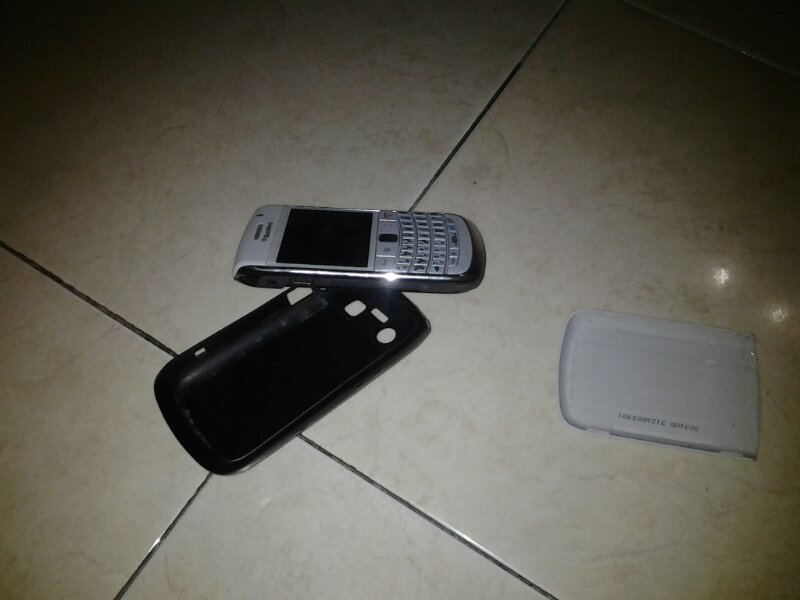 blackberry 9780 / onyx 2 white putih full set MURAH
