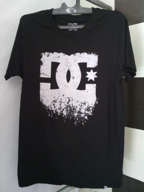 GROSIR & ECER KAOS DISTRO & KAOS SURFING MURAH