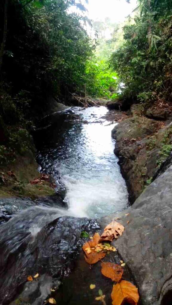 TEMPAT KERAMAT DAN BERSEJARAH DIBANYUWANGI