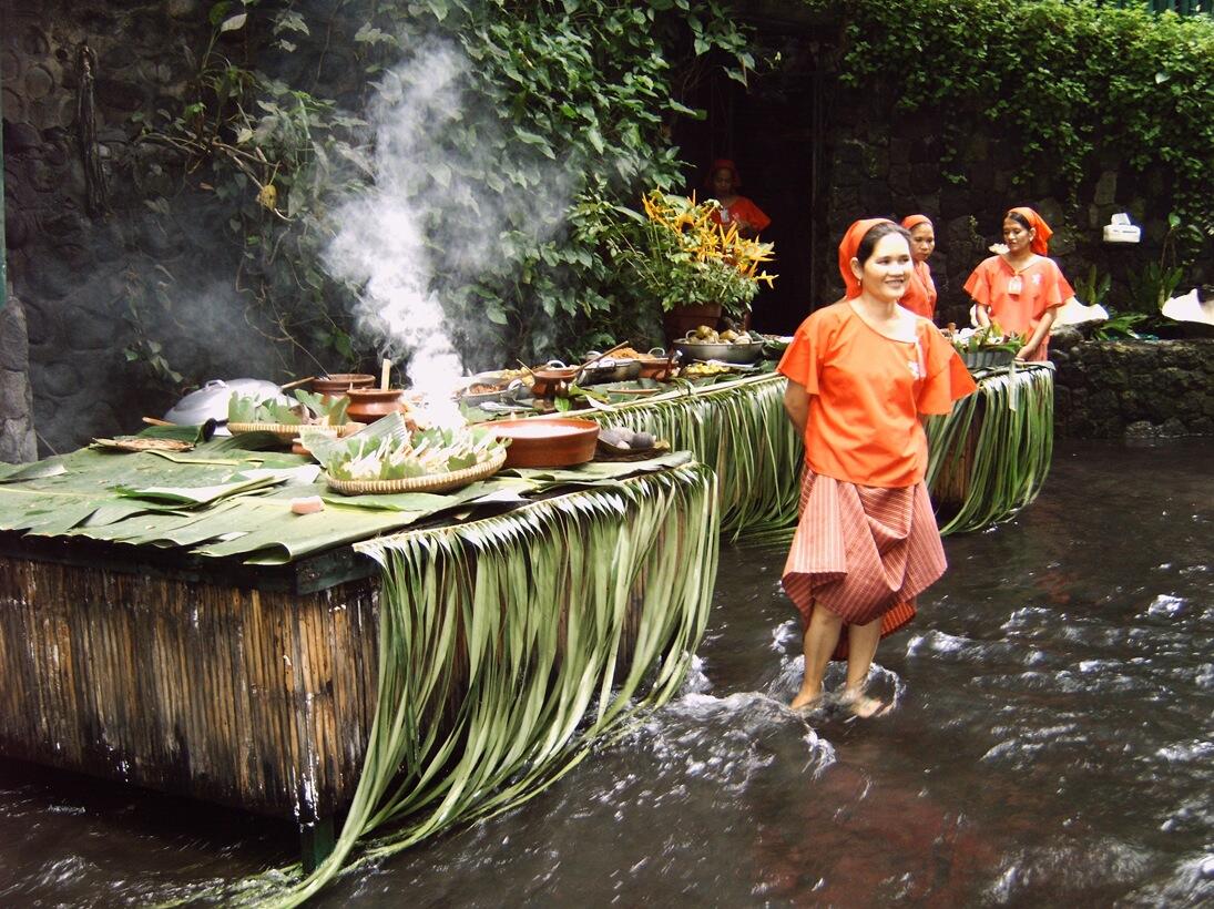 Amazing...!!! Restoran Unik Dibawah Air Terjun.