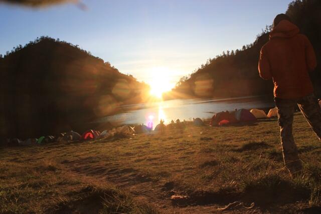 Wisata Asik BROMO - RANUKUMBOLO