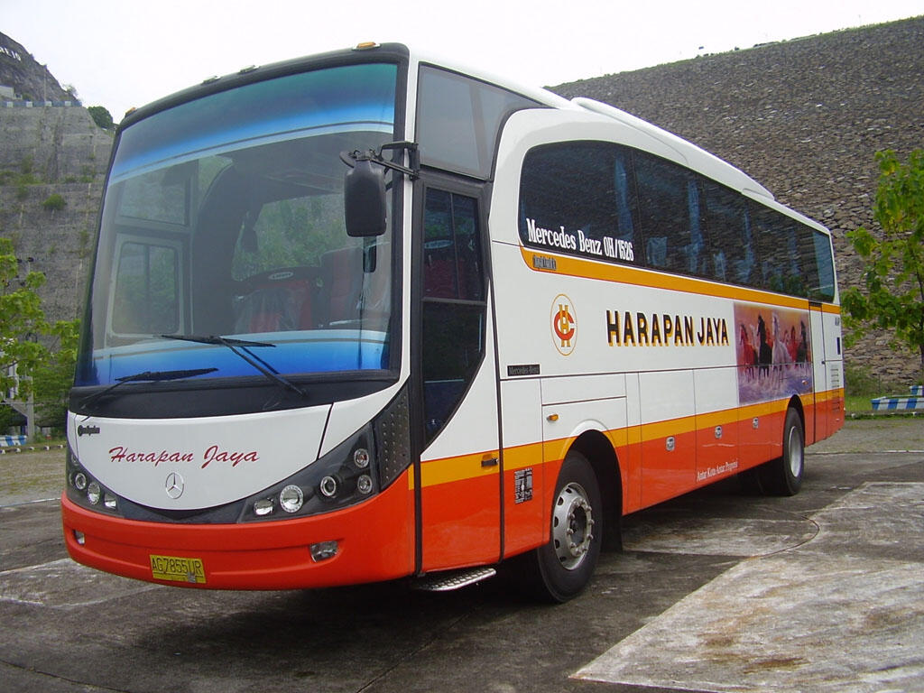 10 PO. BUS TERBAIK INDONESIA