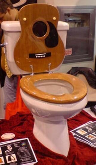 wc/closed&quot; aneh . &#91;pict.google&#93;